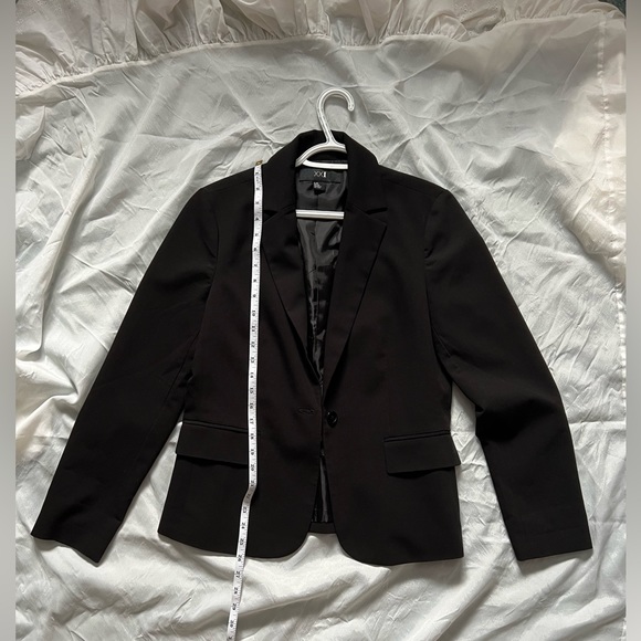 Forever 21 Black blazer - Picture 5 of 9